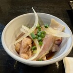 居酒屋 郷土料理 草 - 鶏のたたき