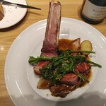 フレンチレストラン・プレジール - 羊肉　これでもかという逸品。脂身・赤身の両方のおいしさを味わえる。正直ボリューム感が段違いでびっくりしている。