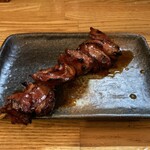 炭火焼鳥中村屋 - 鶏レバー（170円）