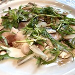 酒-LABO YAMADA - しめ鯖カルパッチョ　しめ鯖もオリーブオイルやゴマでカルパッチョに変身