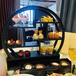 ザ・レギャン・トーキョー - マンゴーと苺のトロピカルアフタヌーンティー