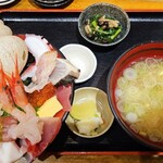 かに・海鮮問屋 魚どん亭 - 富山SP海鮮丼
