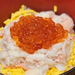 かに・海鮮問屋 魚どん亭 - かにとイクラ丼