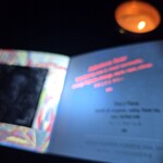 Gold Bar at EDITION - 光を当てるとメニューが。