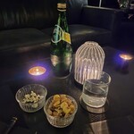 Gold Bar at EDITION - 