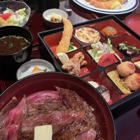 赤坂 津つ井 総本店 - 