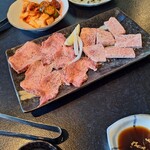 慶州焼肉 - 塩タン、塩上ロース