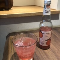 しゃぶしゃぶKINTAN 表参道店 - 可愛いイタリアン産のSodaも