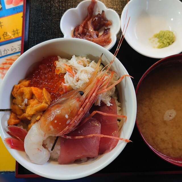 はこだて浪漫館 - 市役所前（函館）（海鮮丼）の写真
