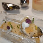 Azurmendi - OYSTER and sea granita and seaweed