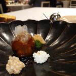 Azurmendi - IBERIAN PORK, Stewed and glazed CASTAÑETA