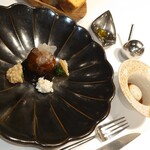 Azurmendi - IBERIAN PORK, Stewed and glazed CASTAÑETA