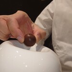 Azurmendi - PARTRIDGE in chocolate