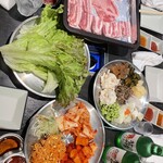 精肉食堂 新大久保店 - 
