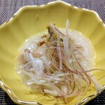鮨 雅 - つぶ貝のみぞれ和え♪茗荷と白髪葱のアクセントがまたいい♪
