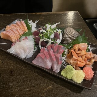 根付 工芸品 卵の中に雛 ふたつセット 根付 工芸品 卵の中に雛 ふたつ