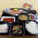 とれとれ横丁 - 