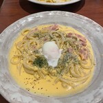 あんぷく - 名物　カルボナーラうどん　大盛1.5 390g