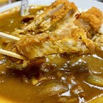 大盛軒 - カツのアップ