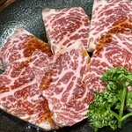 焼肉処 まるます家 - 鷹栖牛イチボ♬
      激ウマです♡