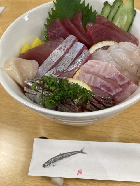 郡山の居心地抜群食堂 ふくえもん（旧福笑門）- 美味しい定食とカジュアルな雰囲気