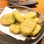 越後屋鶴千代 - 