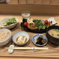 割烹ダイニング波里 - 