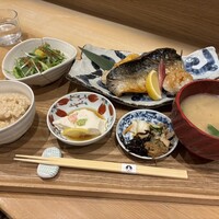 割烹ダイニング波里 - 