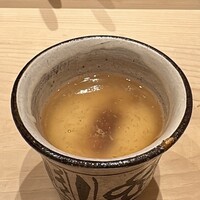 鮨 龍次郎 - 蛍烏賊（生）の茶碗蒸し 生姜の餡掛け