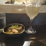 しろのれん - ■イワシの南蛮漬け　480　■モンテリーベロ　白ワイン　500