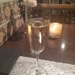 Aiuto - ■スパークリングワイン　