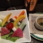 ワインバル 満月の夜は狼になる - ■鎌倉野菜のバーニャカウダ　ハーフ　968