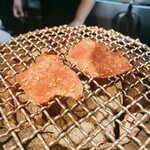 炭火焼ホルモン ぐう 新橋 - 