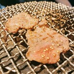 炭火焼ホルモン ぐう 新橋 - 