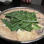 博多もつ鍋 やま中 - 