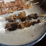 焼鳥 長者 - スジ 100円