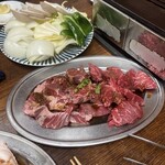 焼肉田中屋 - 
