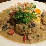 BARBA - チキングリーンカレー 800円