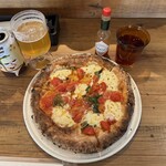 GARDEN HOUSE HIROSHIMA - 自家製ブッラータチーズのマルゲリータとクラフトビール