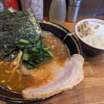ラーメン 末廣家 - 