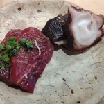 すしやのたい悟 - にたり鯨漬け、蛸の桜煮