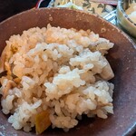 そば処 上代 - 炊き込みご飯
