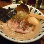 Nanashi Tonkotsu Hen - 七志味玉らーめん（麺固め）￥850