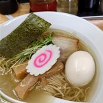 汐のや - 料理写真:味玉塩そば 910円