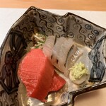 ひろ作 - 本鮪と細魚昆布〆さんでーす。③