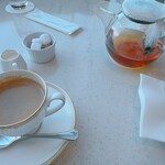 テラスラウンジ - 苺のアフタヌーンティーセット