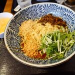 小さな厨房 焼き小籠包 生煎包 慕蘭 - 