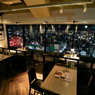 地上120m！大阪の夜景を一望できるお席をご用意しています♪