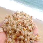 Tongsai Bay Cottages & Hotel - ここの砂は大粒、ビーサン必須〜