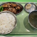 ふぁるふぁる 韓国鍋韓国料理専門店 - 